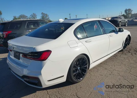 2020 BMW 740I z USA, uszkodzony, nr VIN WBA7T2C07LGF96961